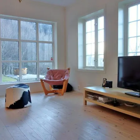 Florli 4444 Lysefjorden - Director's